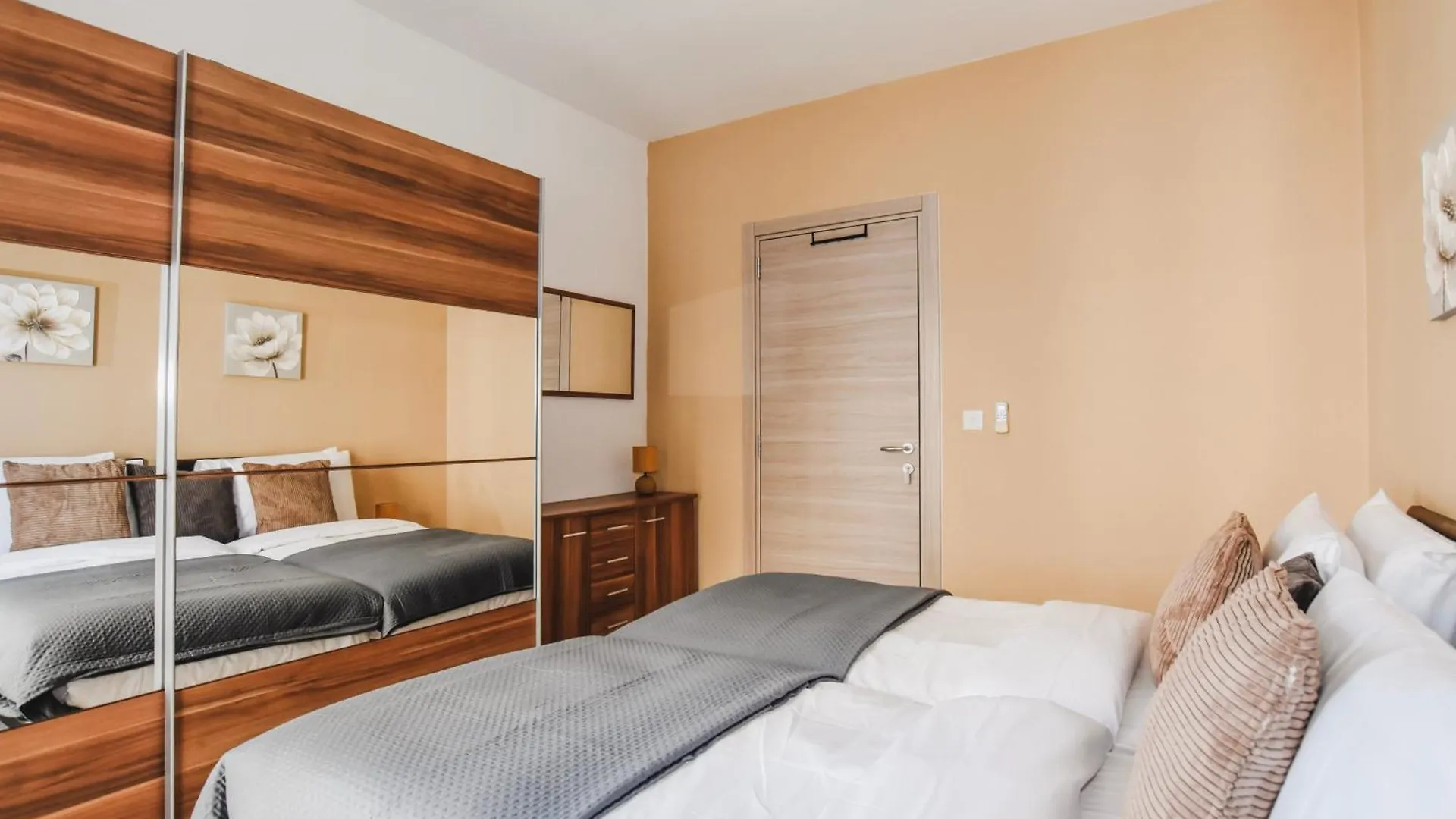 Bh - Three Bedroom Apartment Sliema Malta